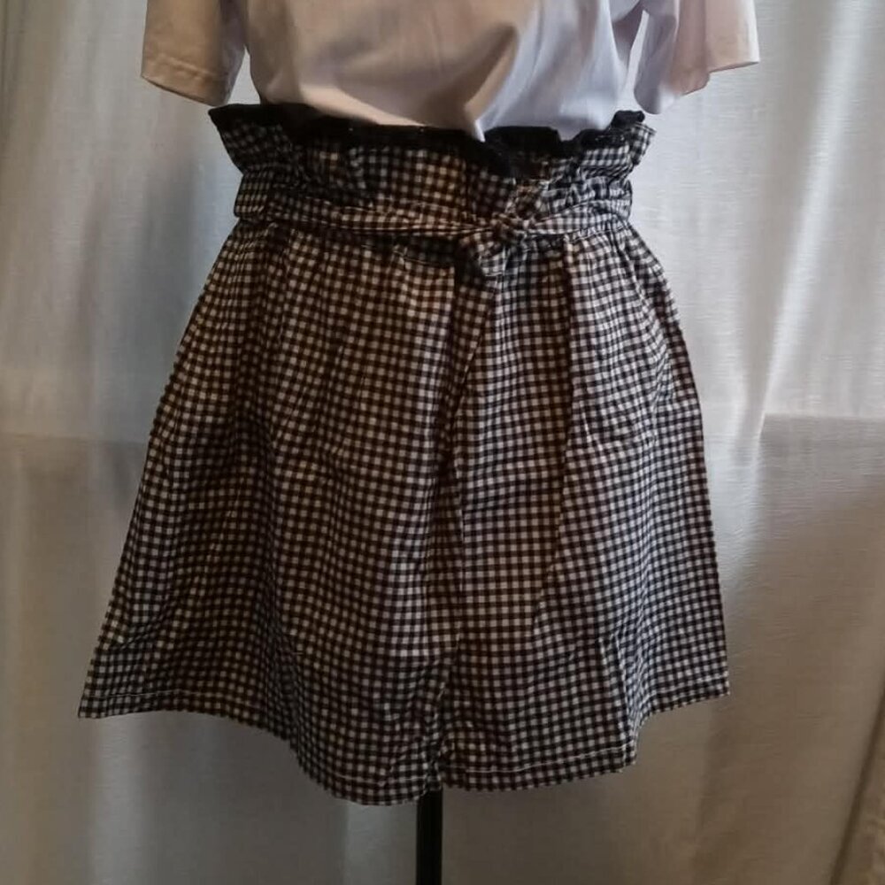 Beautiful black and white hand made plaid skirt with a high, gathered waist